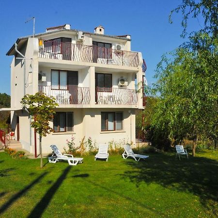 Villa Velika - Slavi Exteriér fotografie